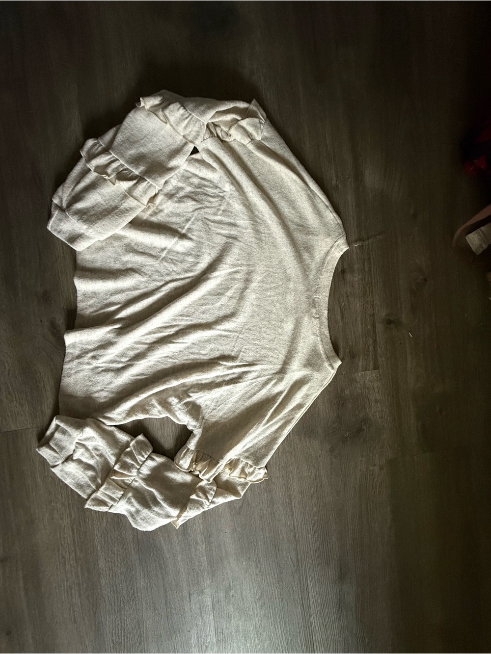 Light Cream Ruffle Sleeve Top - Picture 2 of 4